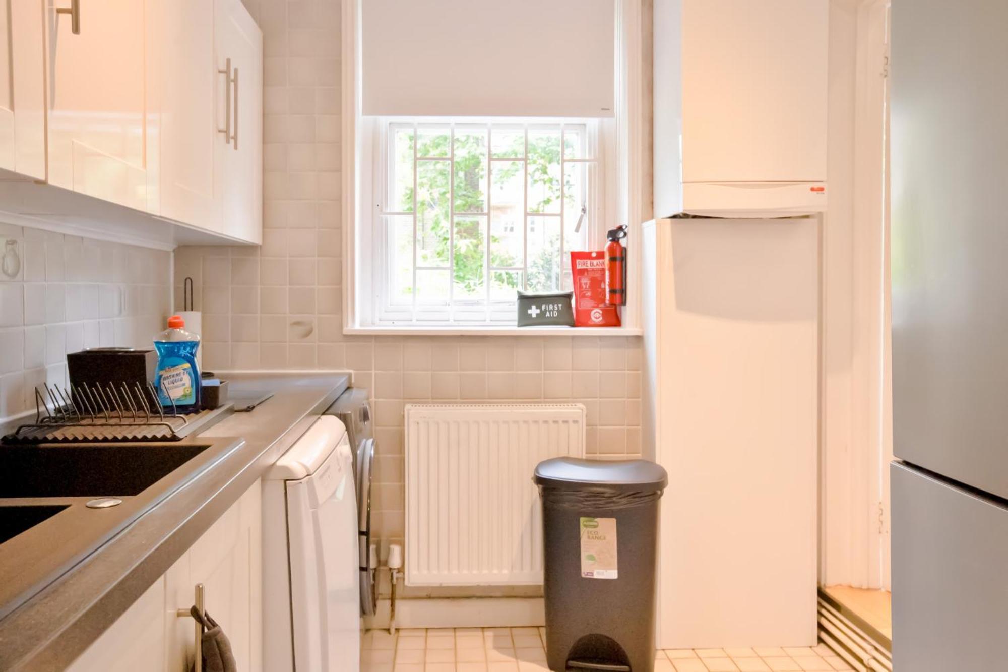 Primrose Hill Park Apartment London Room photo