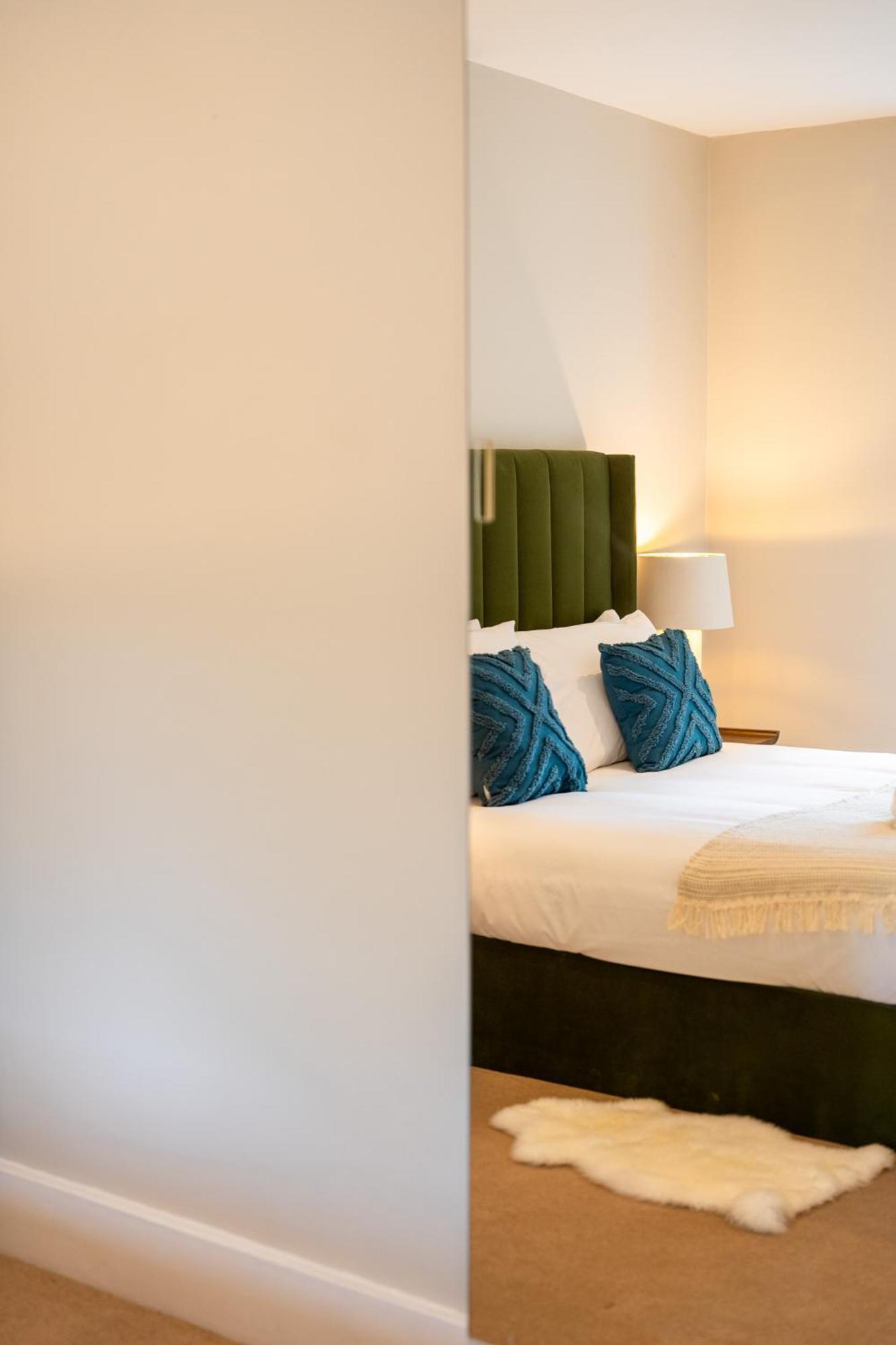 Primrose Hill Park Apartment London Room photo
